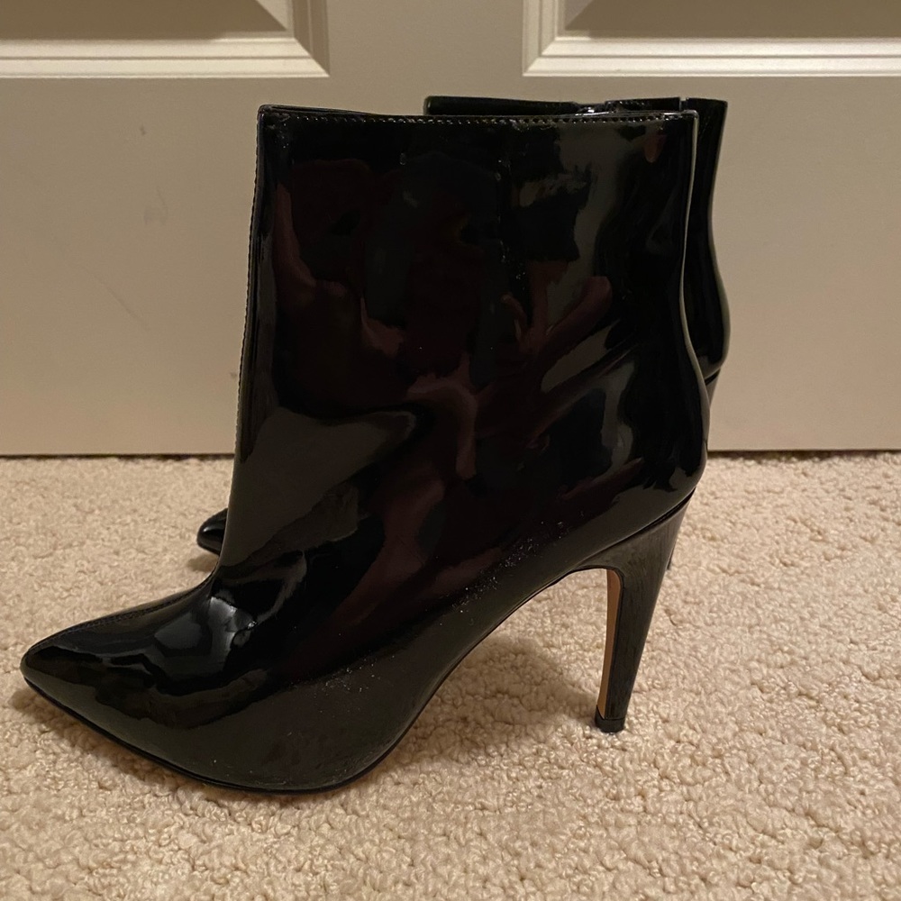 Express High Heel Bootie Black Leather Size 8